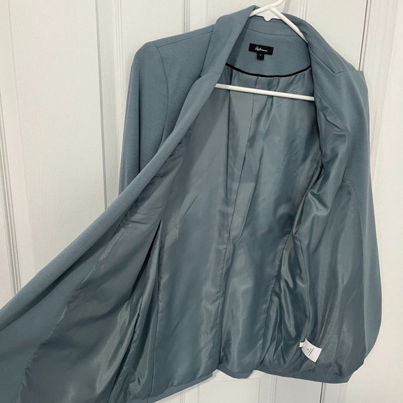 Notch Collar Blazer - NWOT - Picture 7 of 7